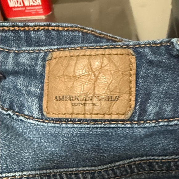 AMERICAN EAGLE OUTFITTERS Tomgirl Jeans - Picture 7 of 7